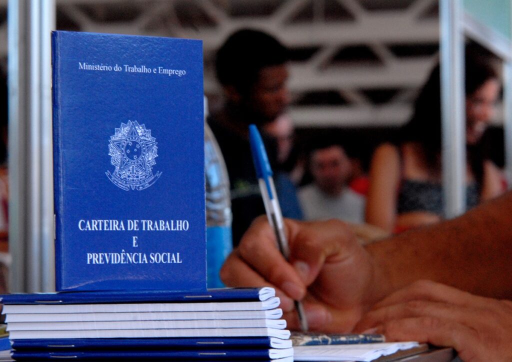 Seguro-desemprego 2025: descubra qual é o teto do benefício. Imagem: Divulgação