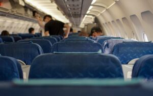 Querosene de avião fica 3,7% mais barato e alivia preço de passagens. Imagem: Pixabay