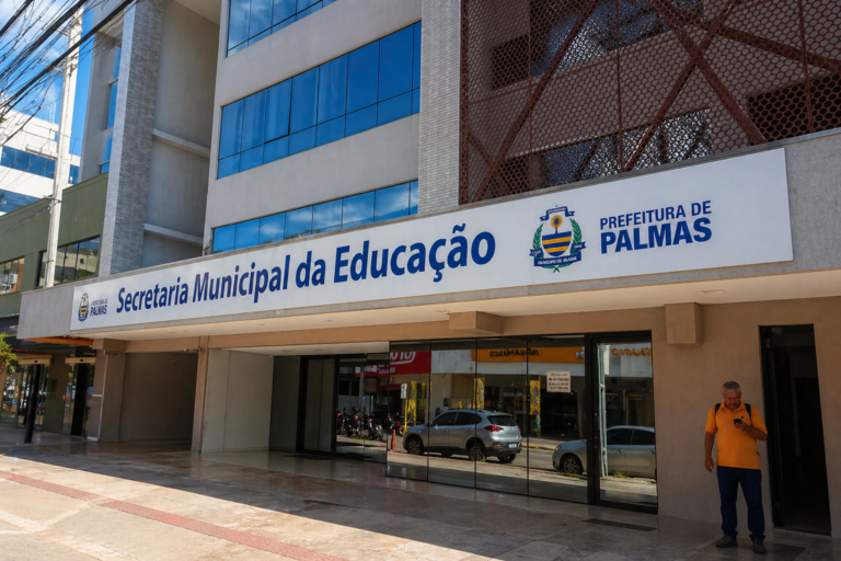 Prefeitura de Palmas define regras para redução de jornada de professores com mais de 20 anos de atuação